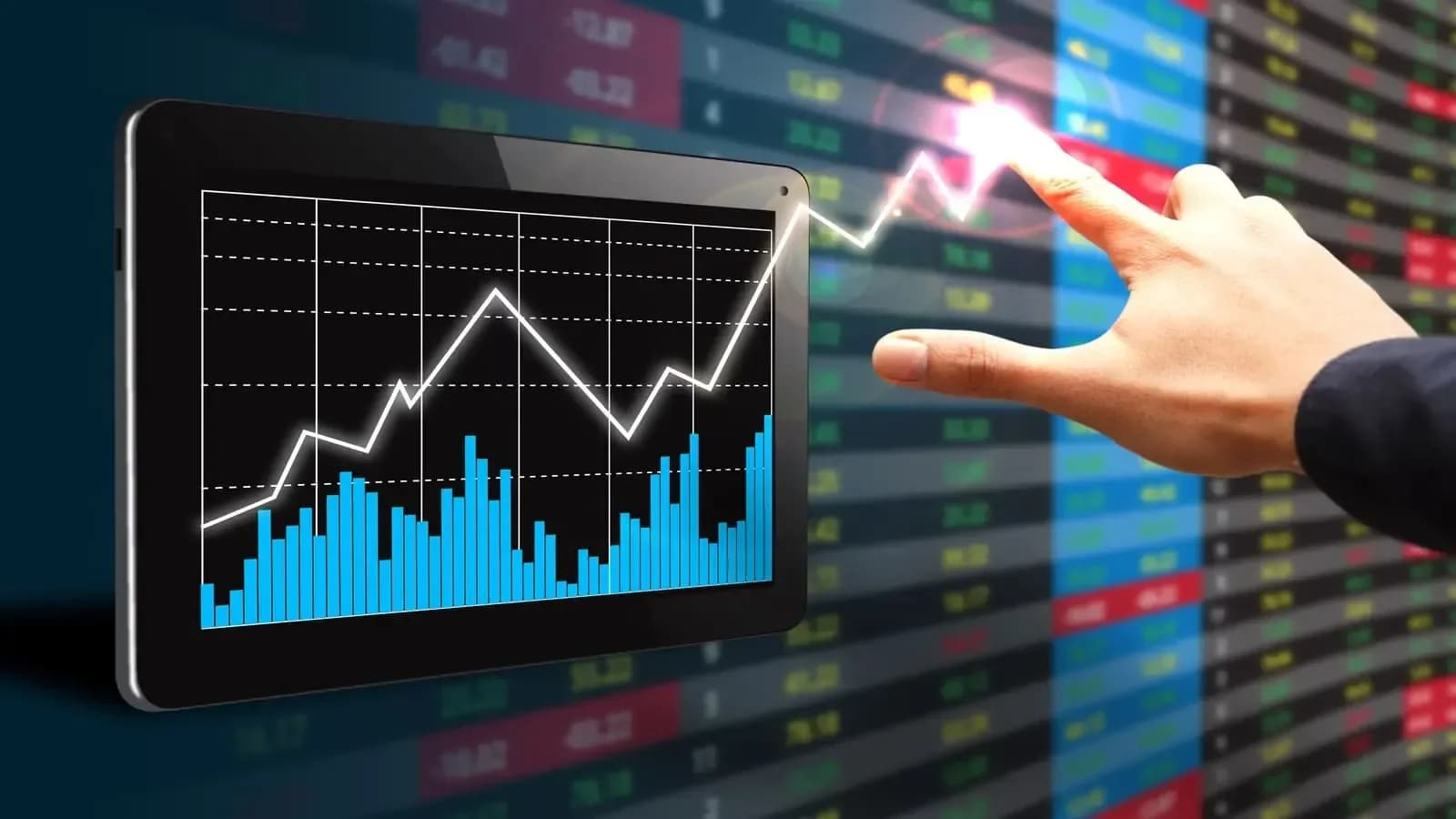 Data Patterns hits ₹5,000 mark, extends 4% decline amid earnings pressure