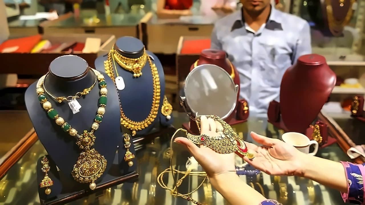 Deepa Jewellers Expands Portfolio with New Categories & IPO Plans