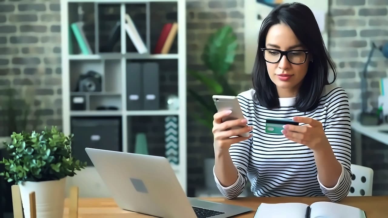 PSBs Launch Month-Long 'Banking for Youth' Campaign Amid Gen Z Credit Challenges