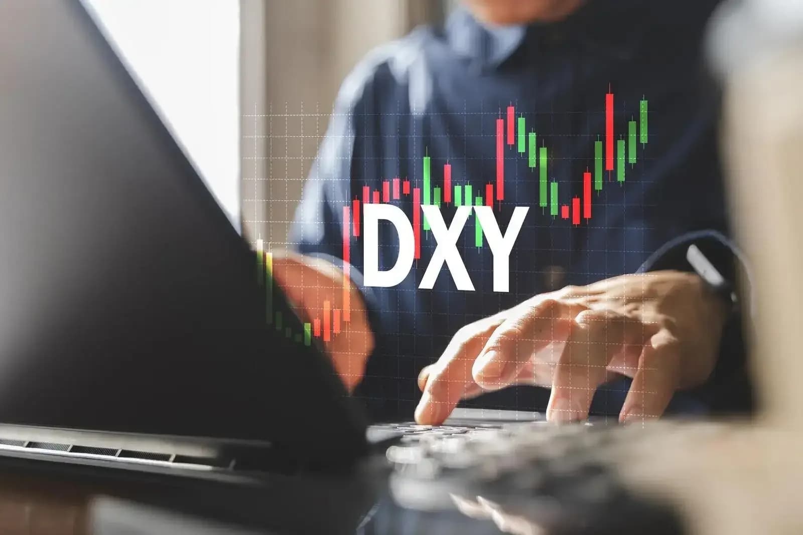 Dollar Hits 10-Day Low After US-Iran Peace Deal Framework