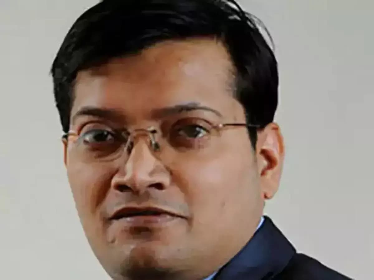 Energy, banks emerge as key bets amid oil volatility: Emkay CIO