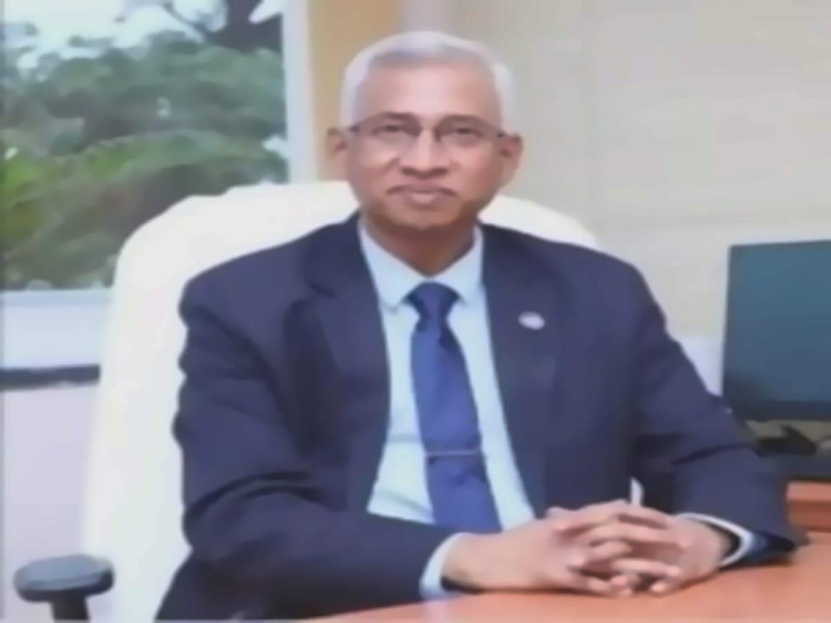 ESAF Small Finance Bank Names Karthikeyan Manickam Chairman