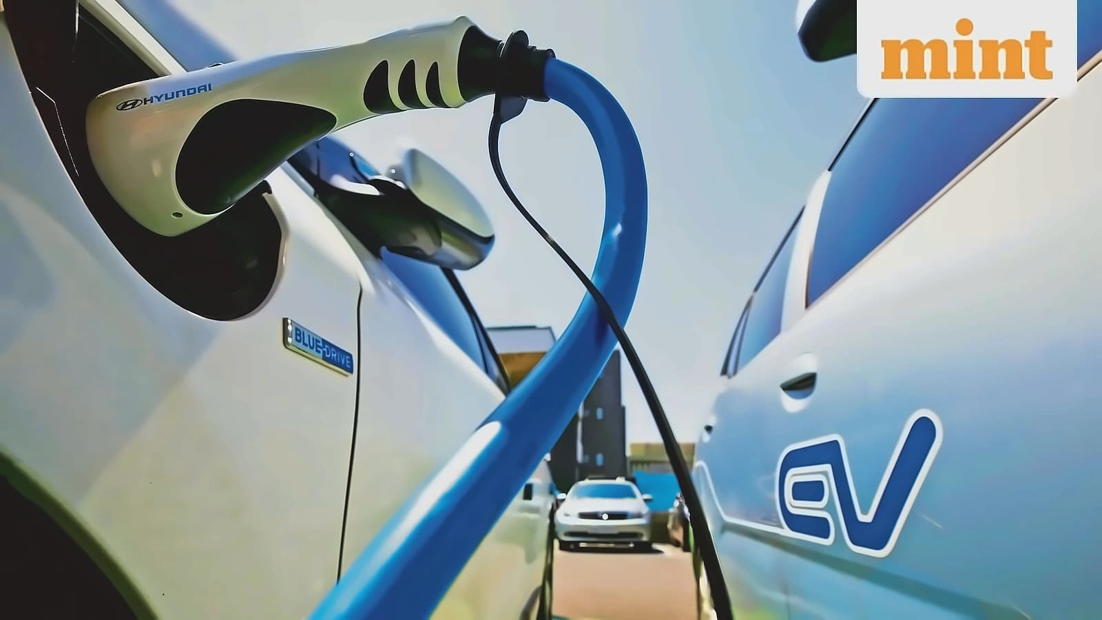 EV Stocks Surge Despite Market Crash as Modi's Fuel Appeal Drives Mixed Sentiment