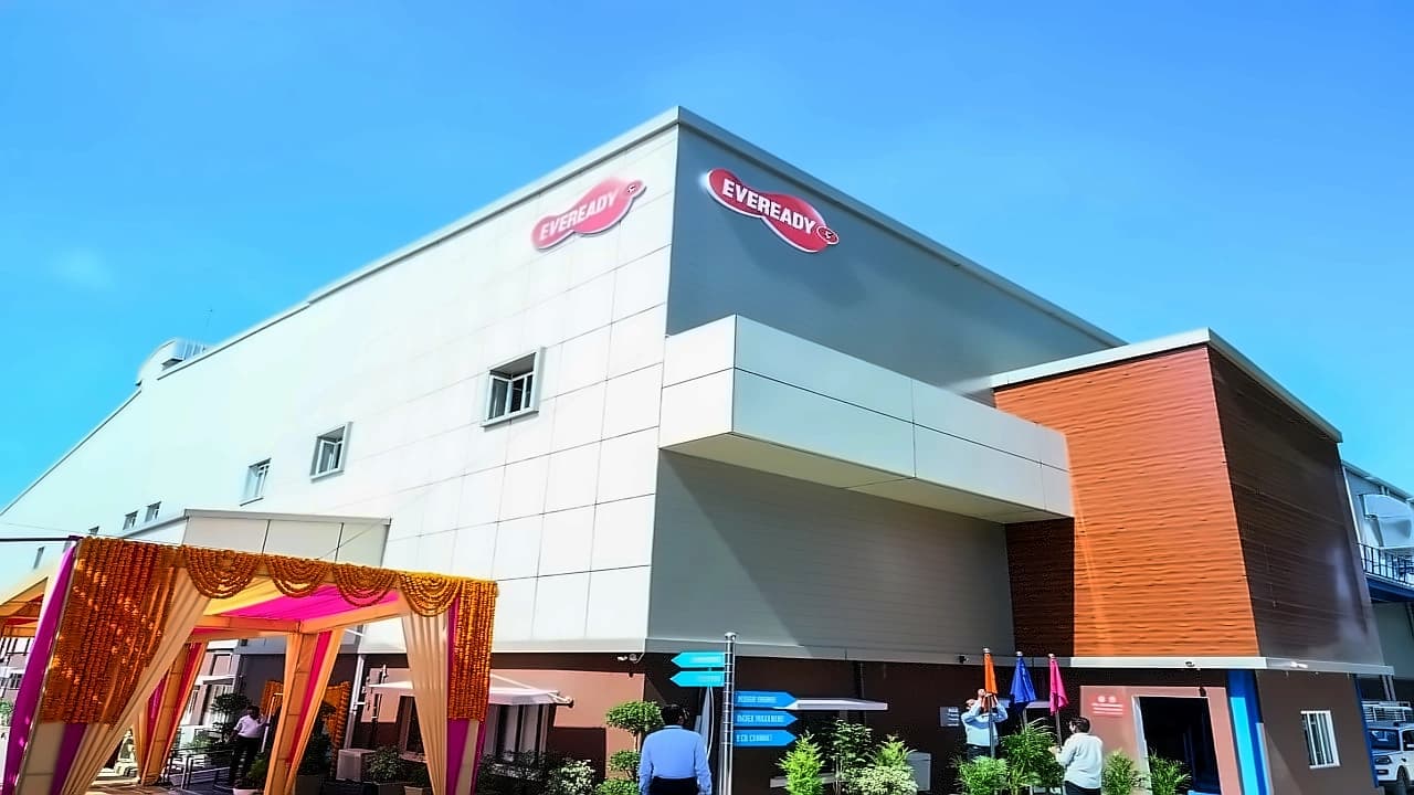 Eveready Q4 profit surges 13x to ₹142 crore on 82% battery growth