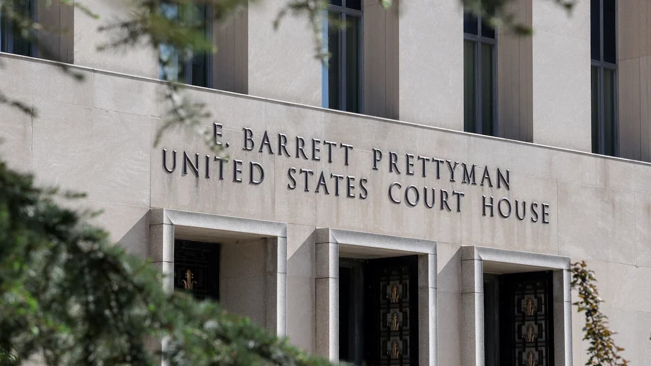 Ex-Fed Adviser Sentenced to 38 Months for China Secrets Case