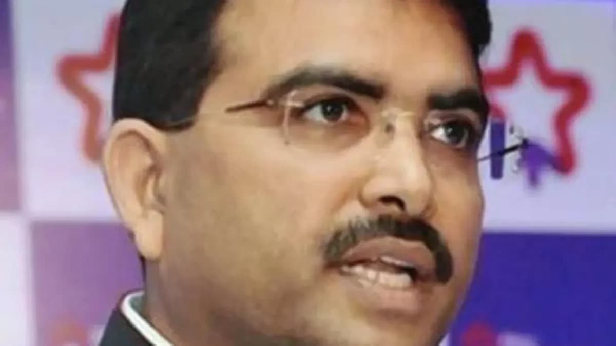 Fino Payments Bank CEO Steps Down After GST Arrest Despite Clearance