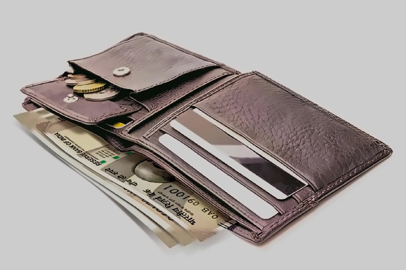 First Salary Management: 50-30-20 Rule for Financial Freedom