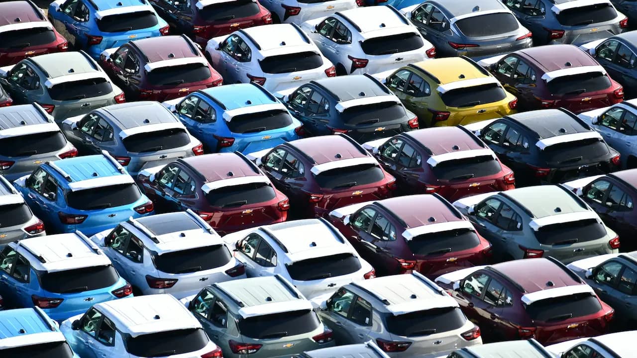 Foreign Car Makers Shift to Import-Assembly Strategy in India