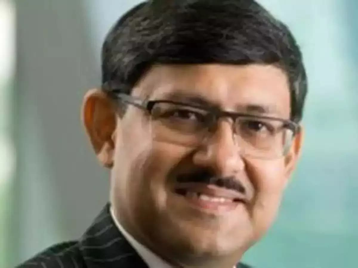 Experts call for complete LTCG removal as FPIs pull out money