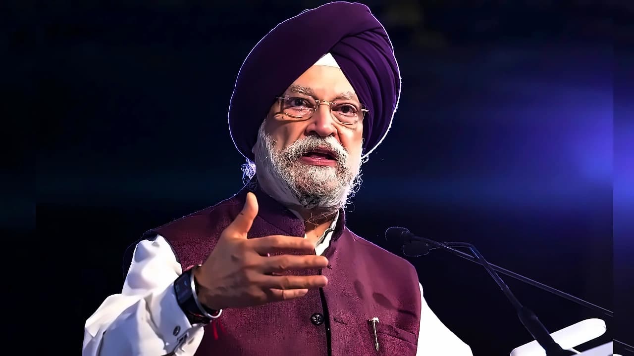 Fuel price cuts delayed despite crude drop: Puri amid peace deal