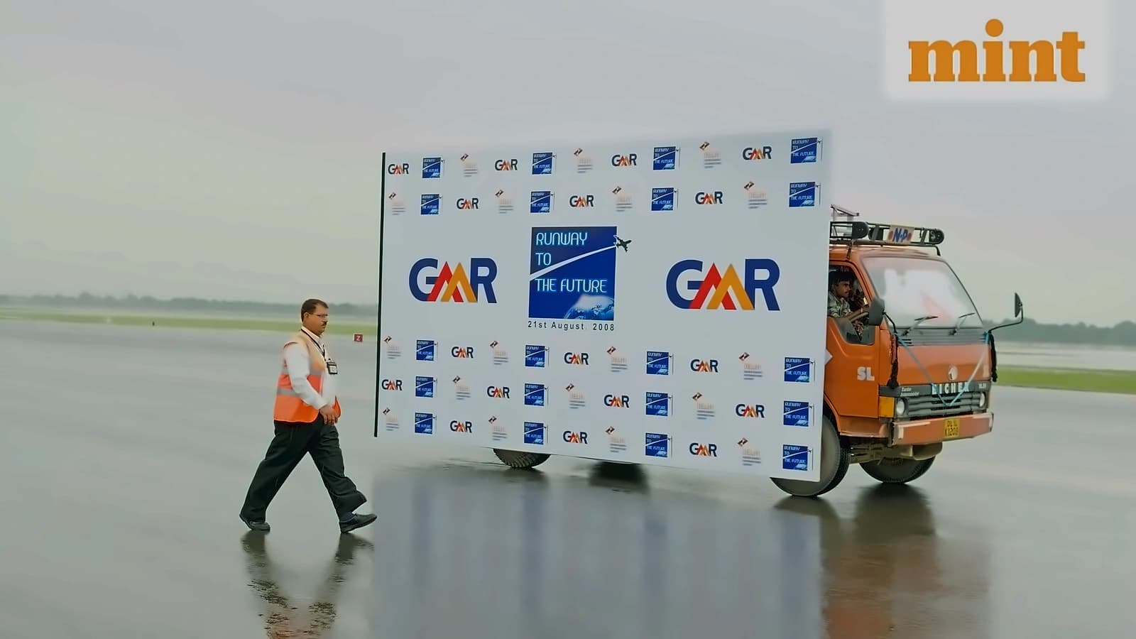 GMR Airports Swings to ₹400 Cr Q4 Profit, Delhi Airport Drives Growth