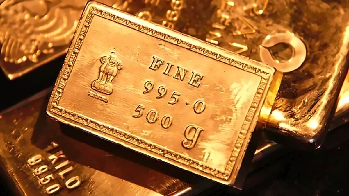 Gold imports drop 70% to 25-30 tonnes after duty hike to 15%