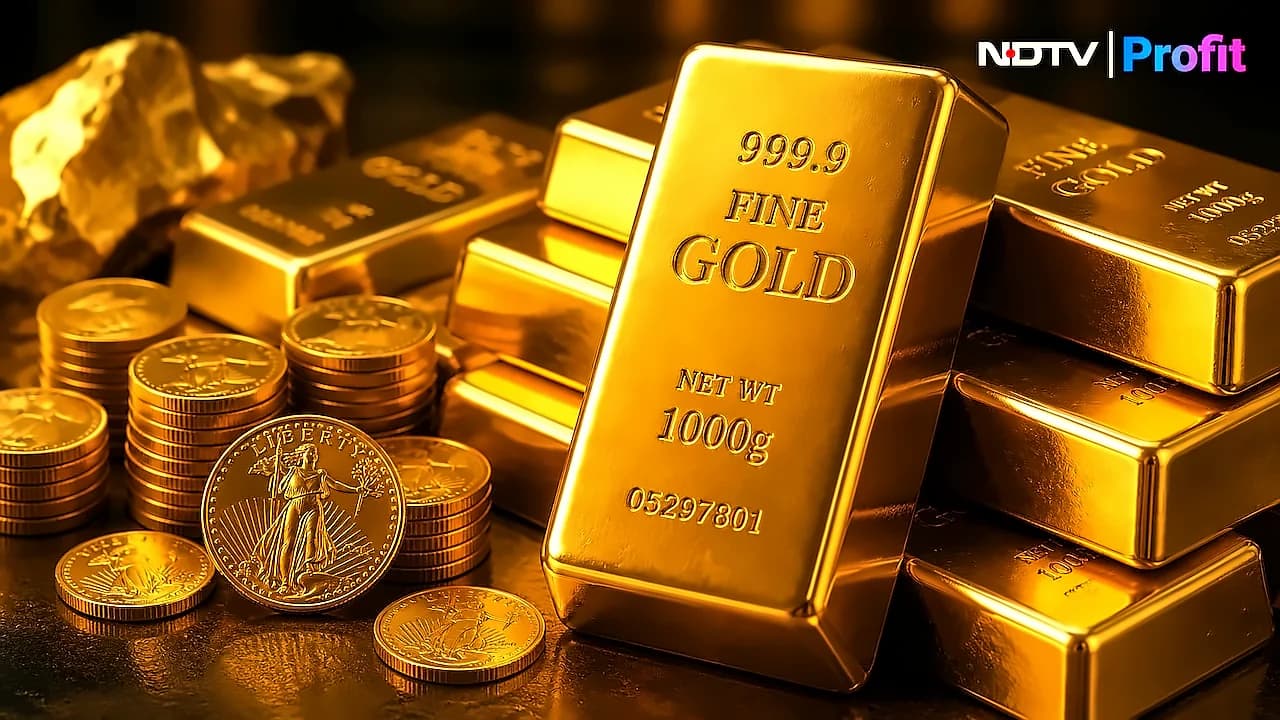 Gold Hits Record ₹1.49 Lakh: Investment Costs & Market Outlook