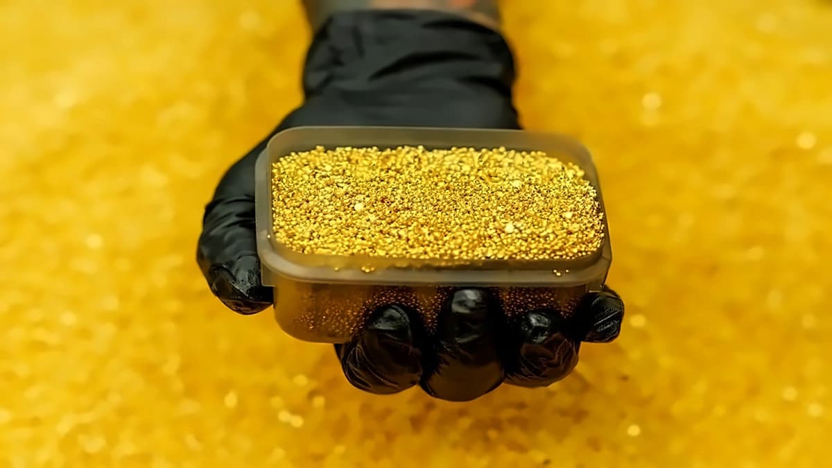 Gold Drops from $5,391 High as US-Iran Tensions Ease