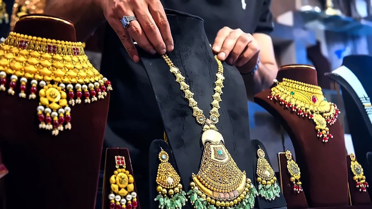 Gold tops ₹1.61L, silver nears ₹2.5L on MCX — what's driving rally