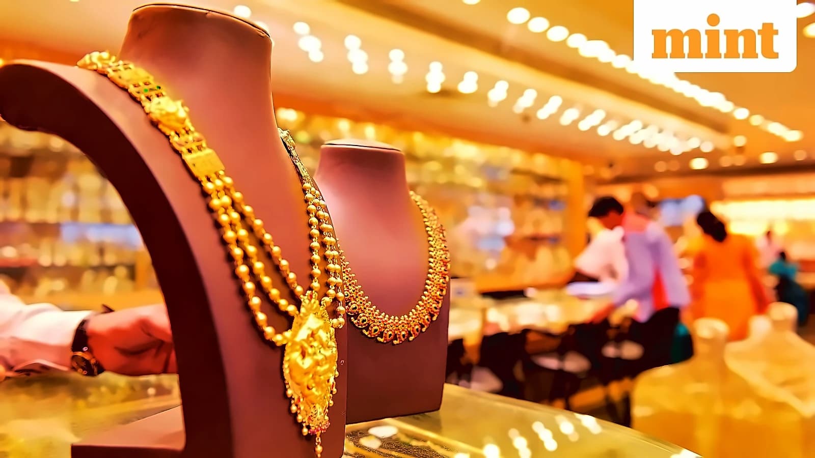 Gold drops 1.4% as US attacks Iranian vessel, oil surges 7%