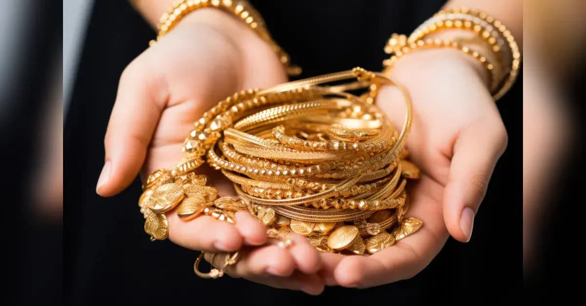 Gold beats US Treasuries in global reserves for first time since 1996