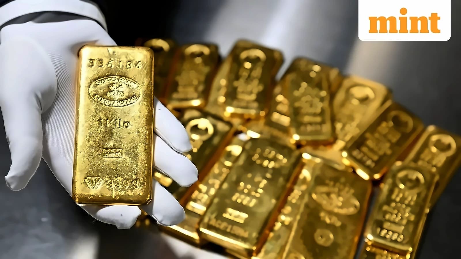 Gold drops ₹1,310/10gm, silver falls ₹9,000 on MCX amid Middle East tensions