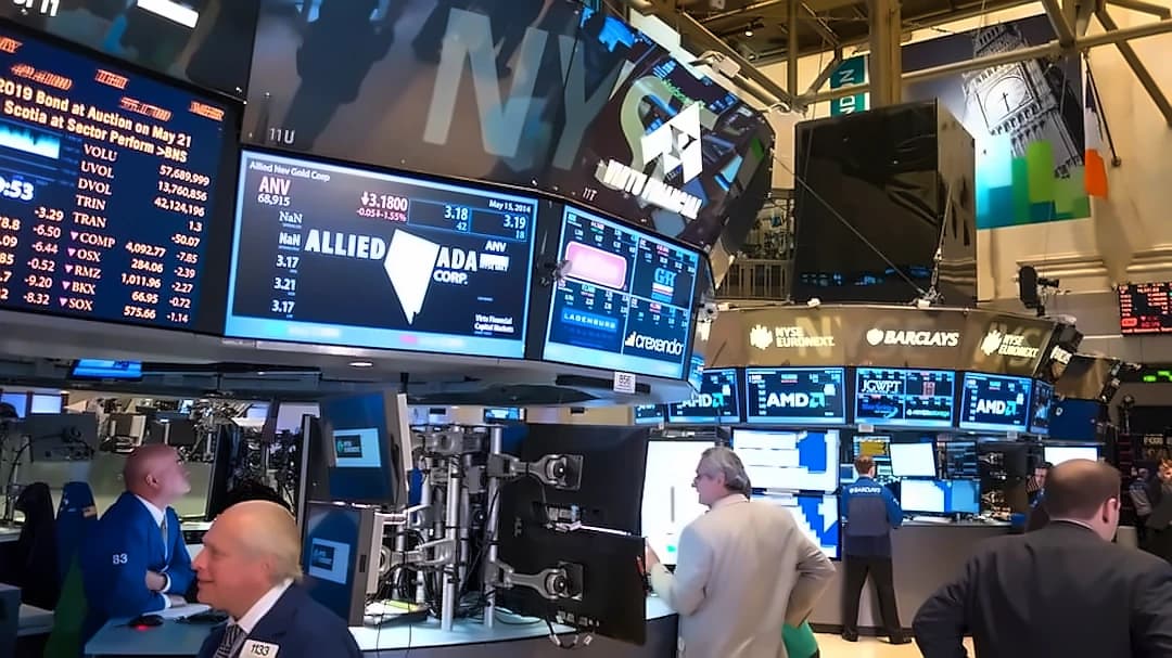 Goldman Sachs Raises S&P 500 Target to 8,000 on AI Earnings Growth