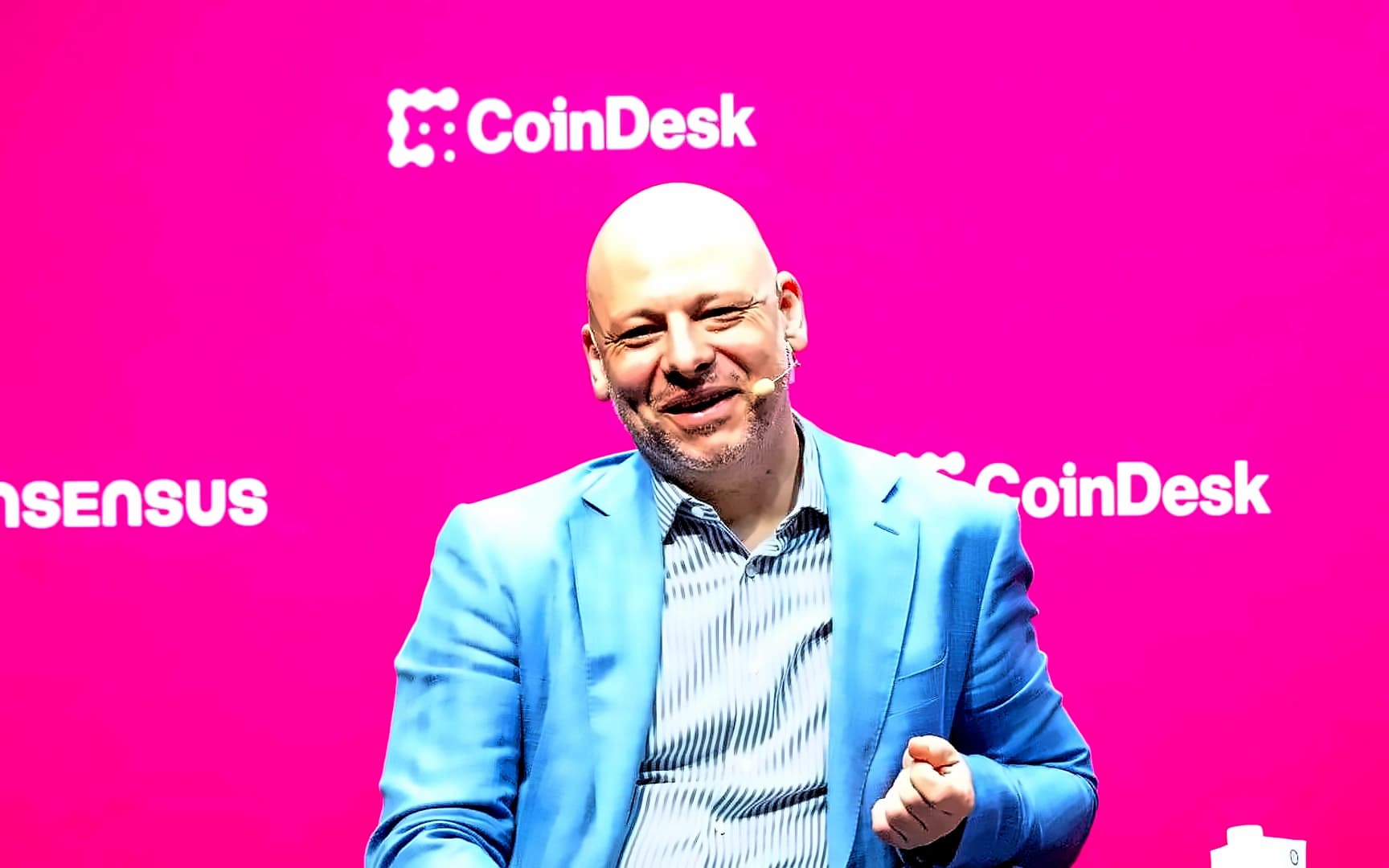 GoMining Launches Bitcoin Payment System GoBTC Pay, Challenges Square