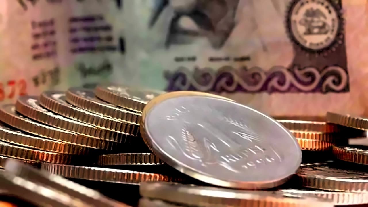 Govt launches 'Pension Sakhis' to expand rural pension coverage