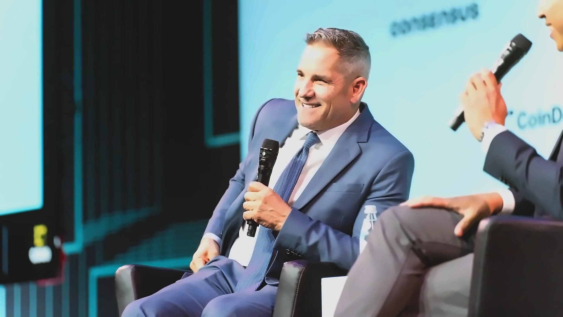 Grant Cardone Raises Bitcoin Holdings to 2,700 BTC Amid Market Downturn