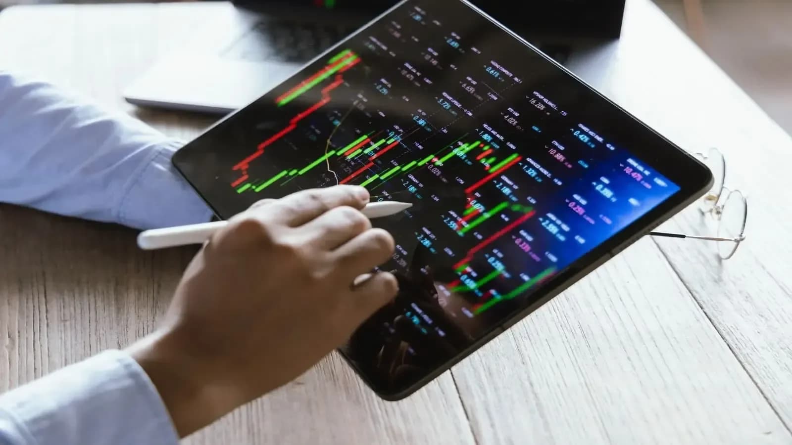 Graphite India, Reliance Power surge on heavy volumes amid market decline