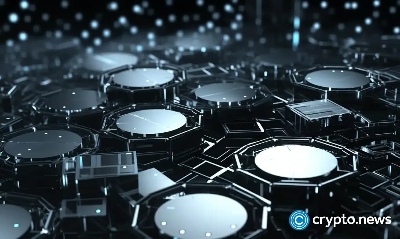 Grayscale Plans Quarterly ETH & SOL Staking Cash Payouts