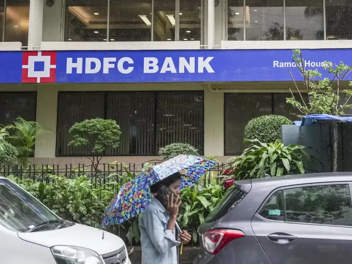 HDFC Bank denies ₹45 cr interest payment allegations
