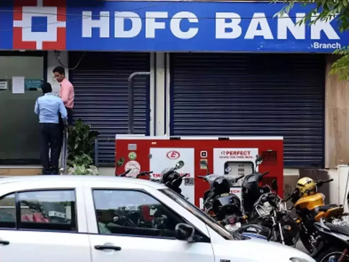 HDFC Bank extends WFH policy for 30 days amid fuel conservation push