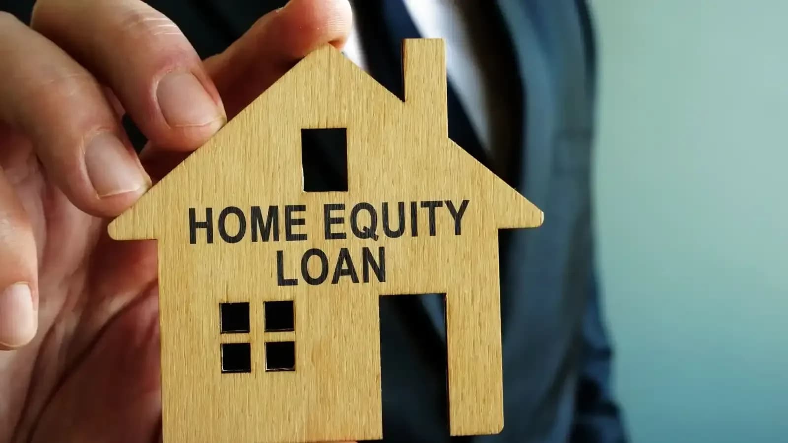 Home Equity Loans vs Reverse Mortgages: Key Differences