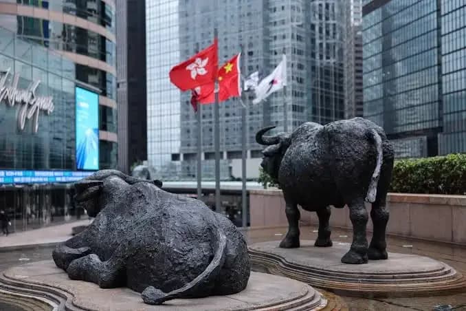 Hong Kong launches gold clearing system, boosts trading hub