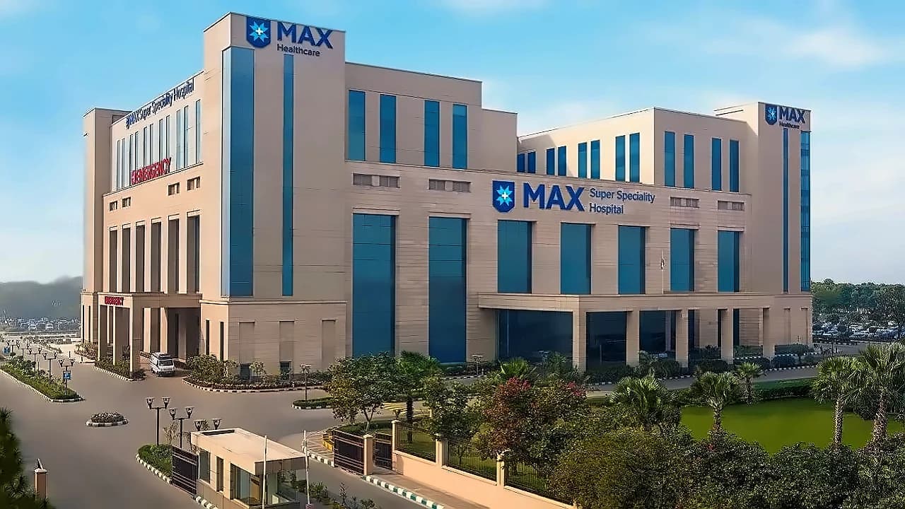 Hospitals, diagnostics set for healthy Q1 growth on demand