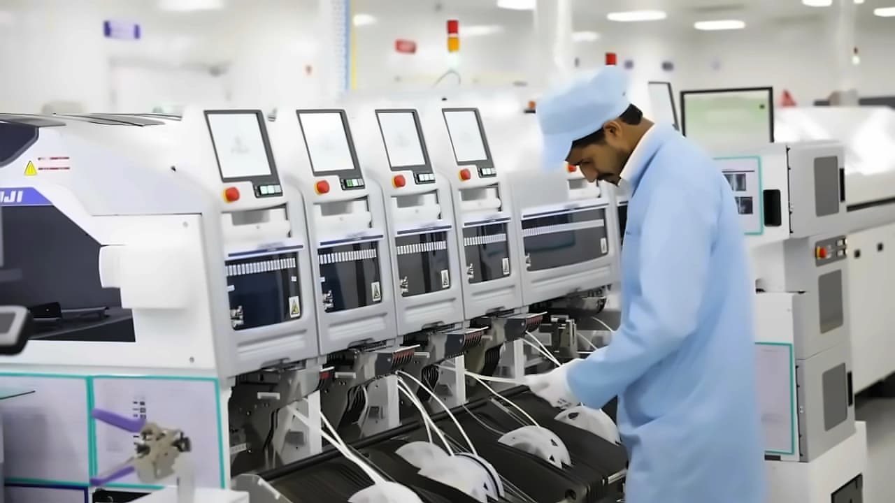 Syrma SGS Surges 5.3% on HSBC Buy Rating, Duty Exemption Boost