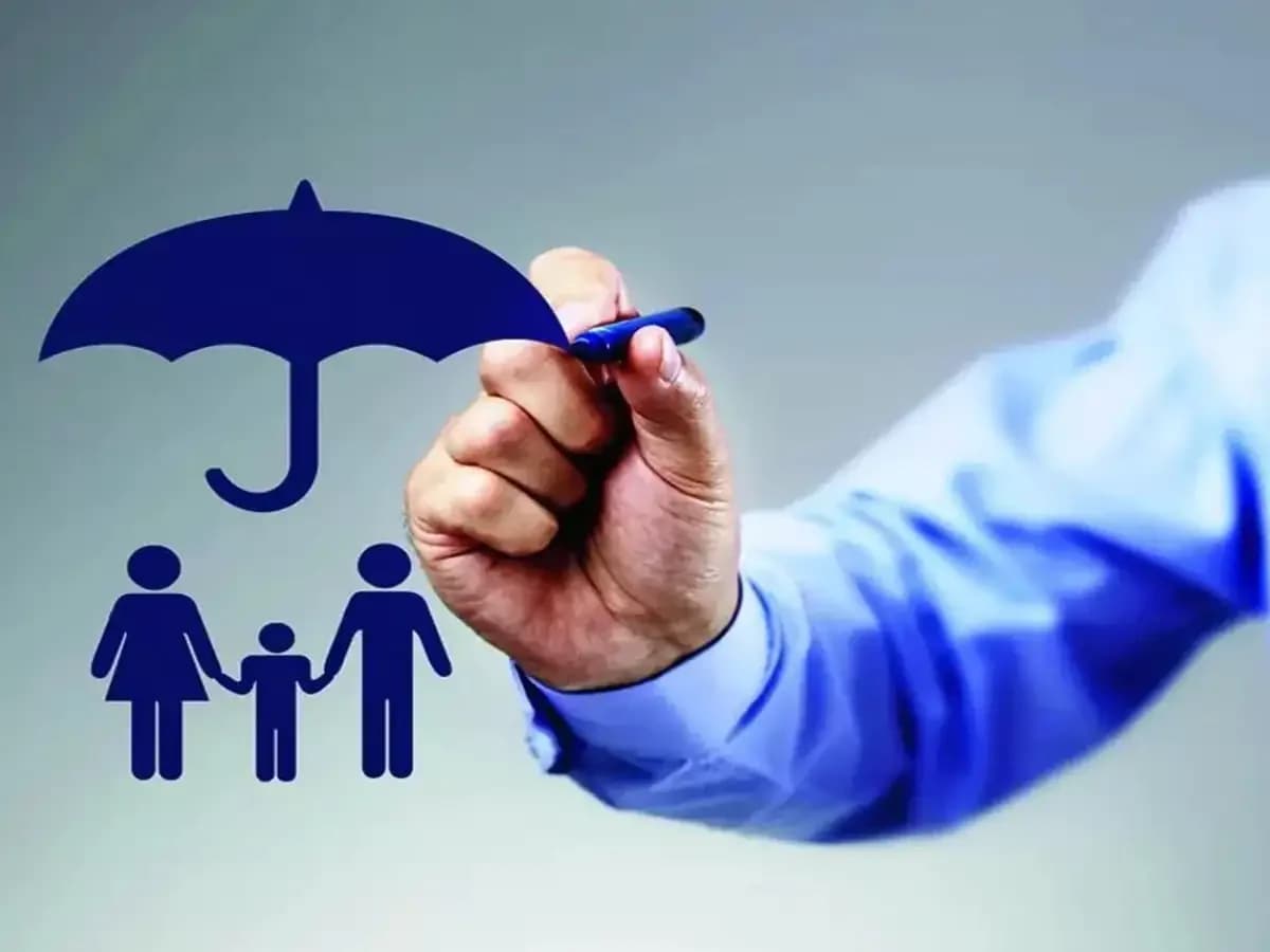 ICICI Life targets 20,000 women advisors by FY27 under Narishakti
