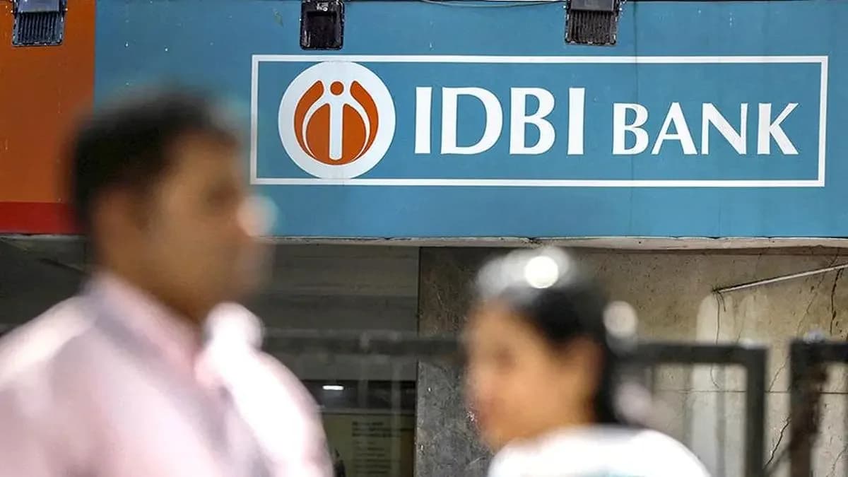IDBI Bank employees plan March 9 hunger strike against privatisation