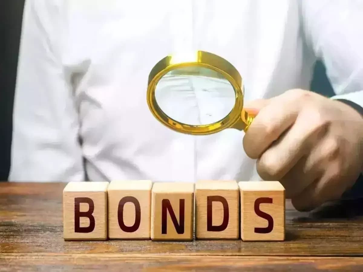 India bonds surge on RBI measures as corporate debt rush hits $3.24B