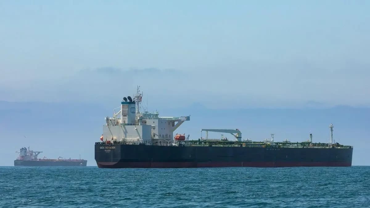 India Plans Oil Tanker Routes Through Hormuz Amid Iran Conflict