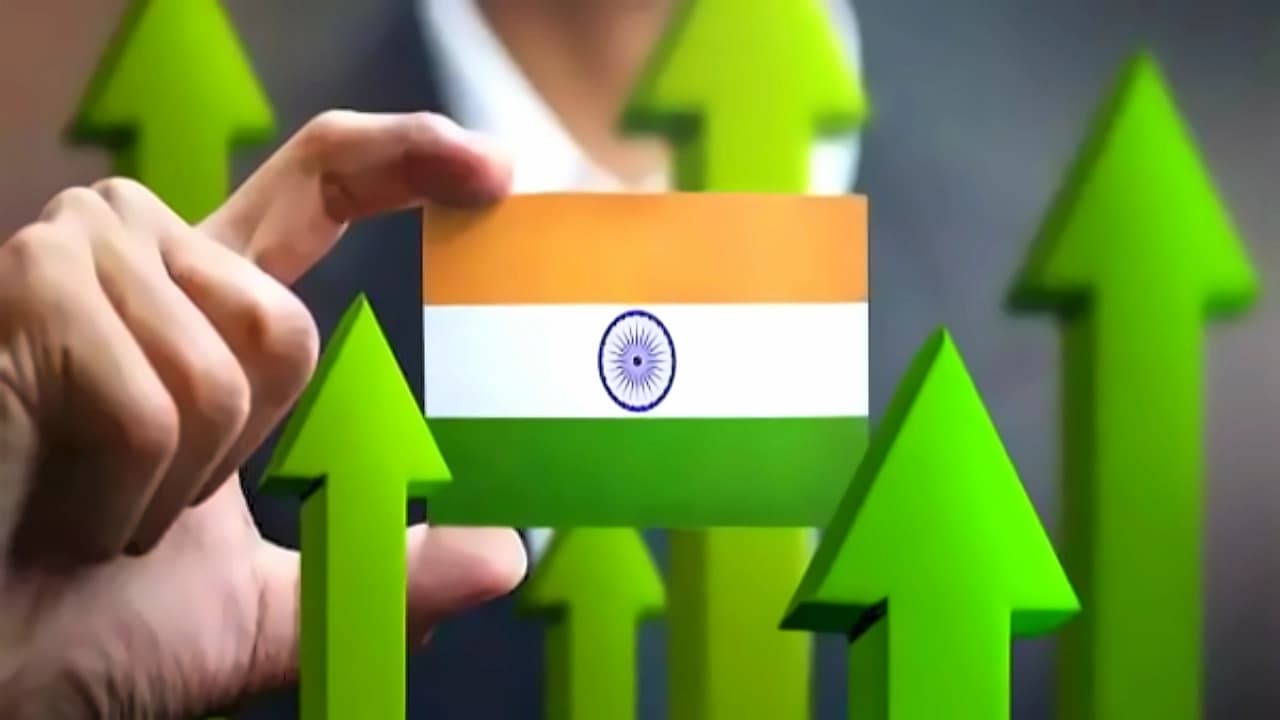 India posts 7.8% Q4 growth, expects economic pickup with oil price decline