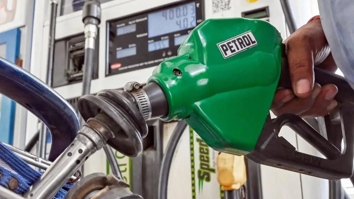 India records minimal 5% fuel price hike amid global surge