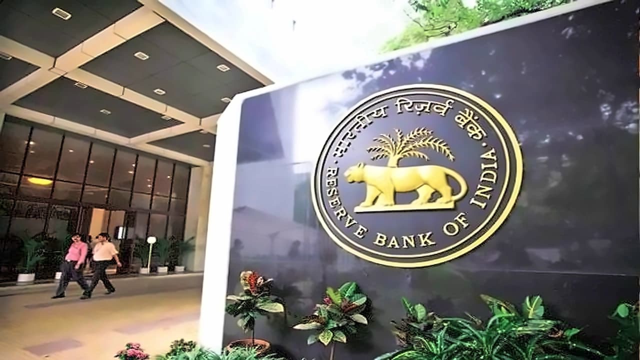 RBI confirms resilient economy amid Iran war, monsoon risks