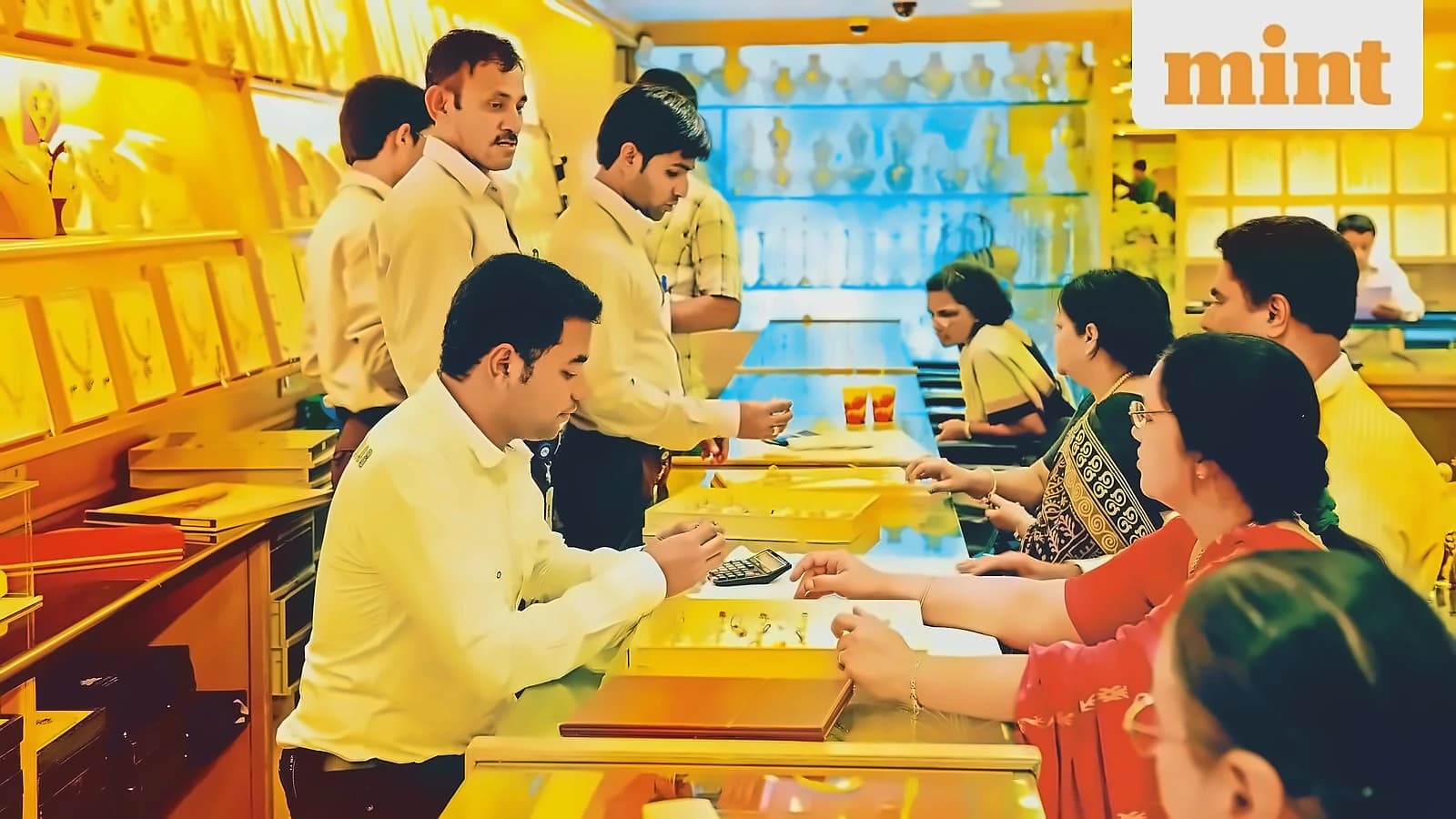 Indian gold market surges 13% in August as jewellers expand schemes