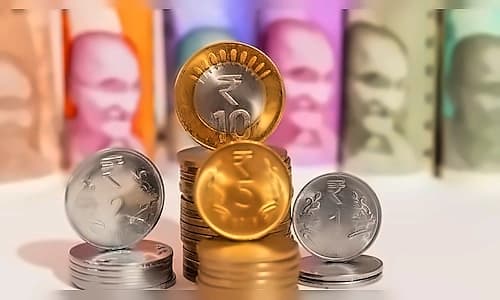 Indian Markets Face Bull-Bear Divide Amid Global Uncertainties