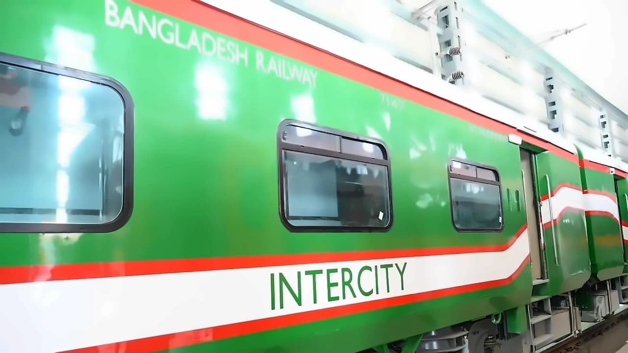 RITES dispatches first 18-coach LHB train to Bangladesh