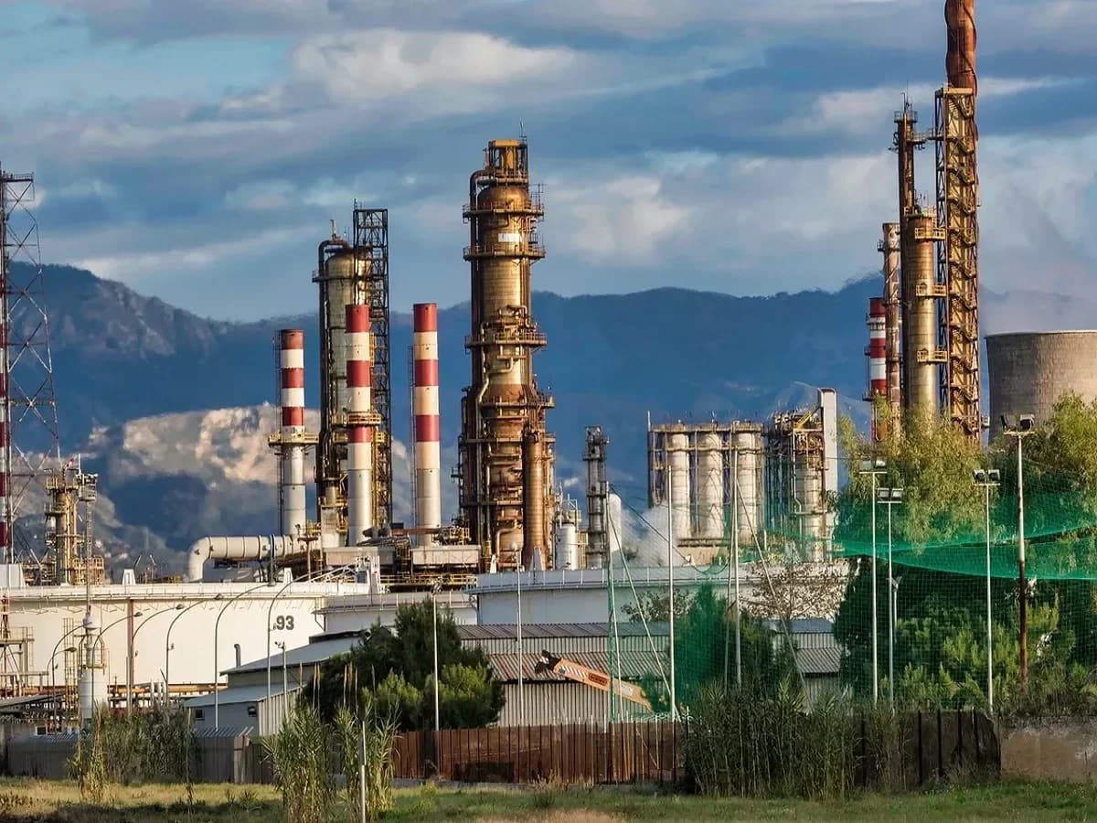 India's core sector growth hits 7-month low at 0.5% in May