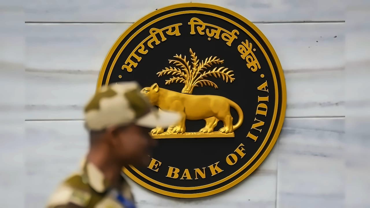 India's Forex Reserves Rise $10.5B to $692.87B in Week Ended July 31