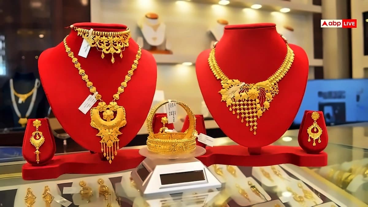 India's Gold Import Cut Could Save $30B, Expert Says Duty Hike Won't Hurt Investment