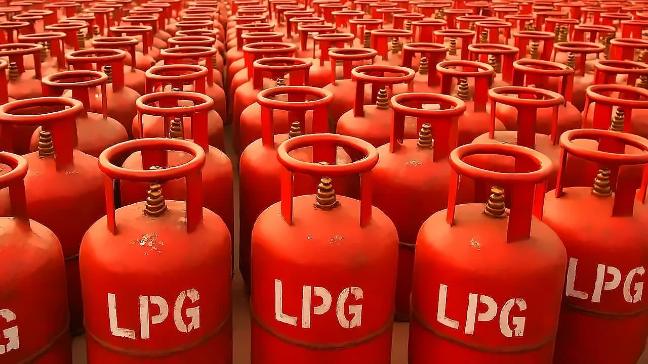 India's LPG imports drop 50% as Iran war hits exports 7% lower
