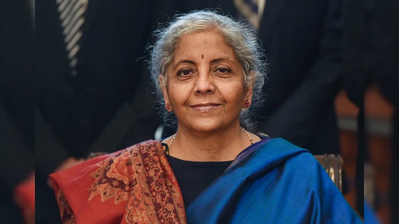 India's Middle Class to Drive Economic Growth, 500 Cities Set as Hubs