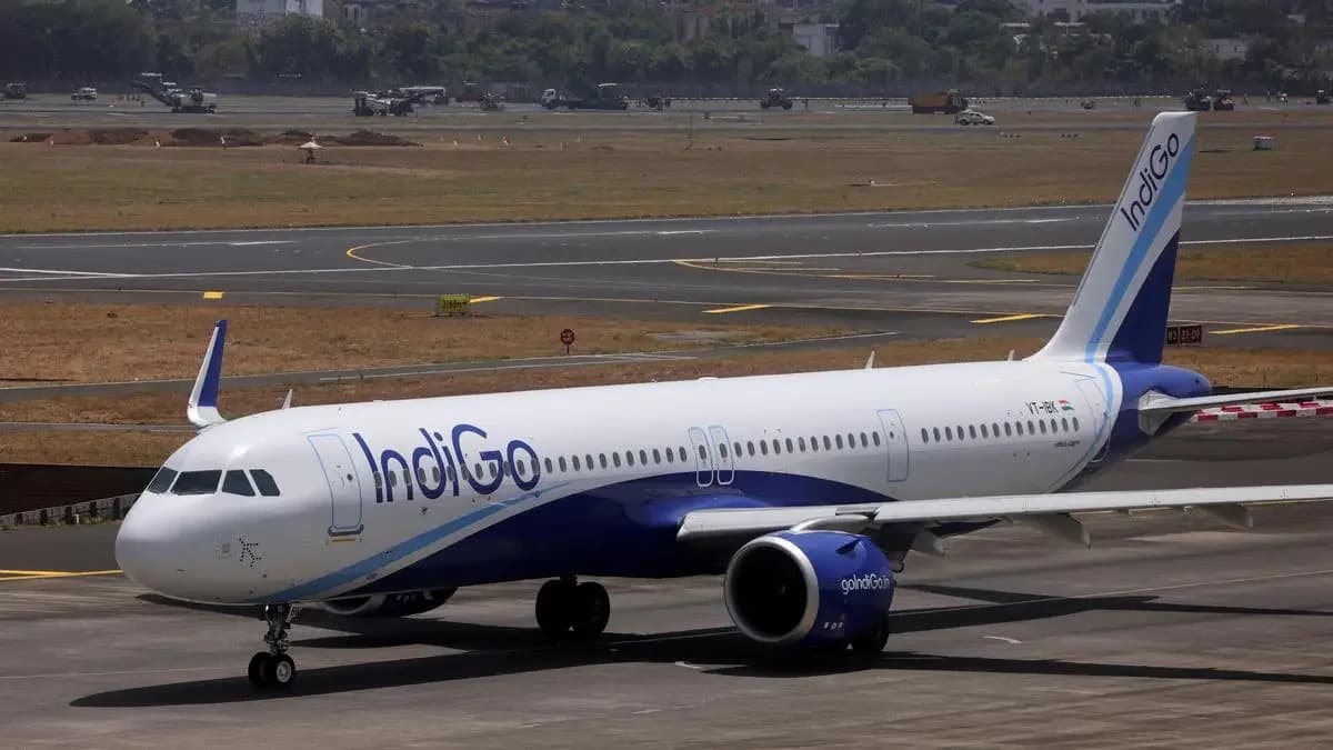 IndiGo grants 1.13 lakh stock options amid 14% stock decline